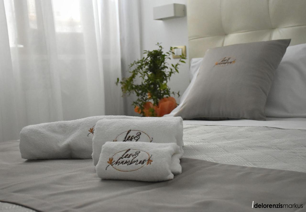 Les 3 Chambres Lecce Exterior photo