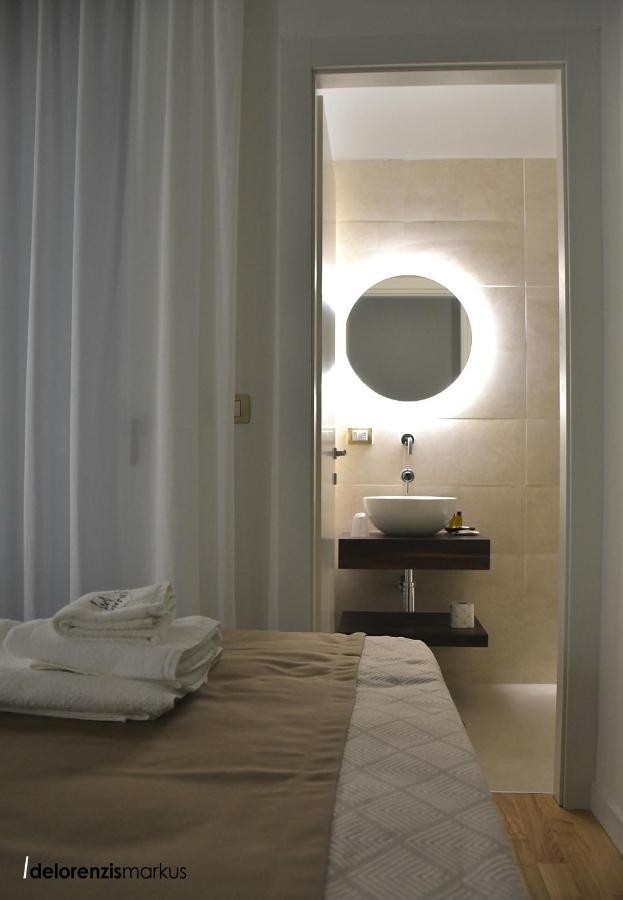 Les 3 Chambres Lecce Exterior photo