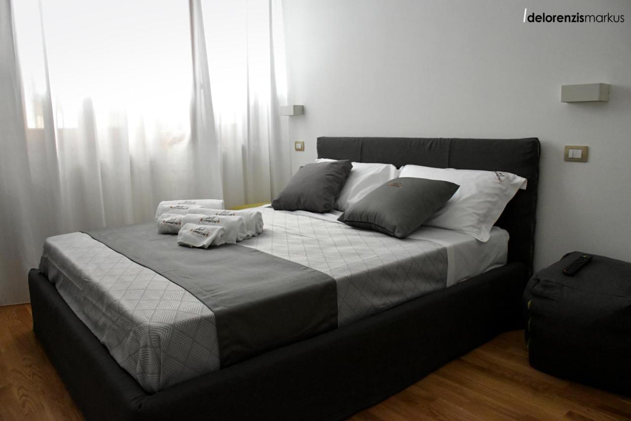 Les 3 Chambres Lecce Exterior photo