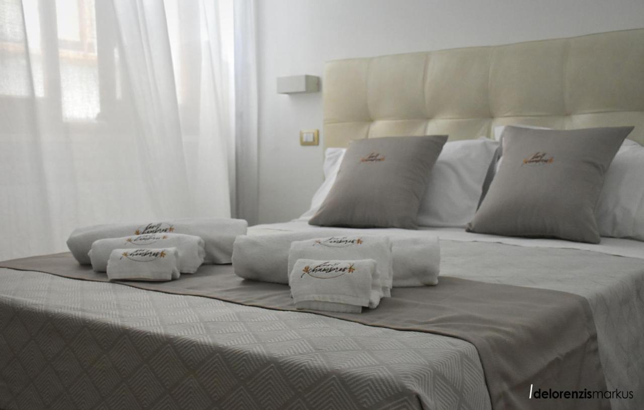 Les 3 Chambres Lecce Exterior photo